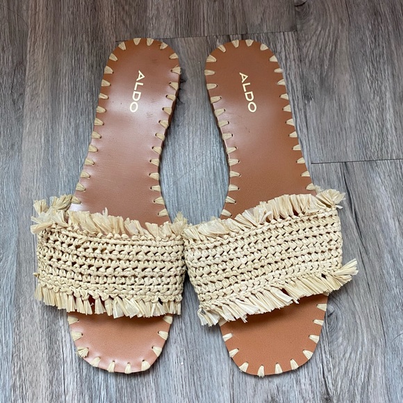 Women's ALDO Ybaolla Slide Sandal - Picture 2 of 3